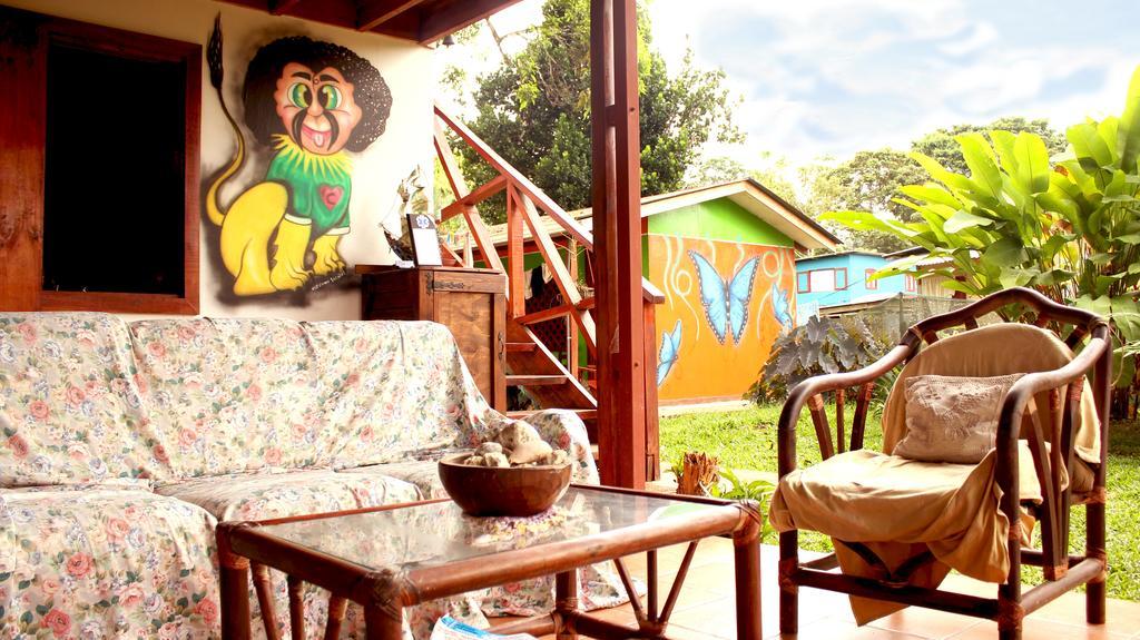 Hakuna Matata Hostel 까위따 외부 사진